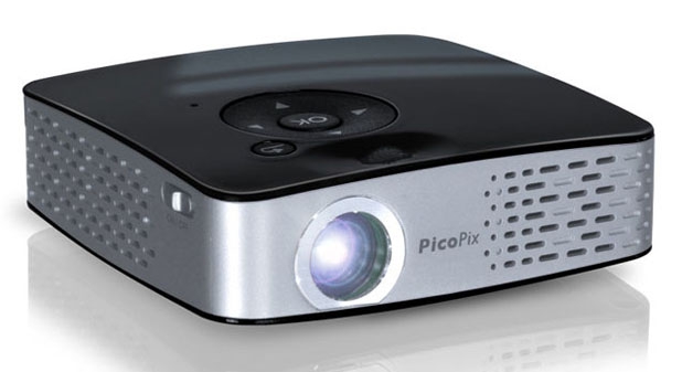 Philips-PicoPix-1430: Schmaler Projektor zum kleinen Preis