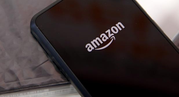 Amazon verkauft jetzt Smartphones mit Vertrag