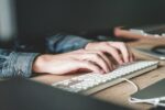 Zan Lazarevic auf Unsplash
